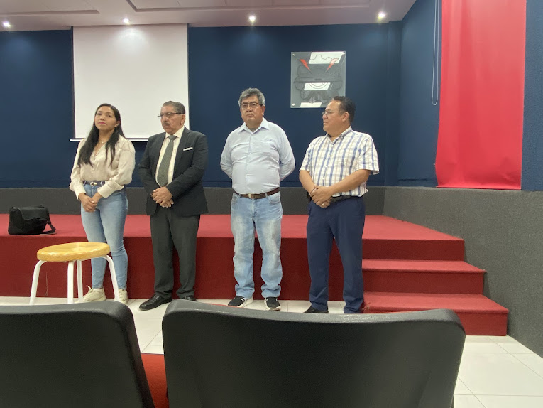 Fototeca Acto de clausura del módulo, con cuatro personas en el presídium.
